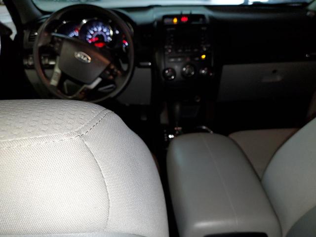 Photo 8 from auction – 2013 KIA SORENTO LX with VIN 5XYKTDA27DG360177
