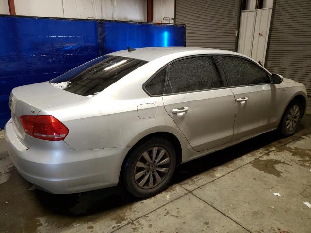 Photo 3 from auction – 2014 VOLKSWAGEN PASSAT with VIN 1VWAT7A35EC083585