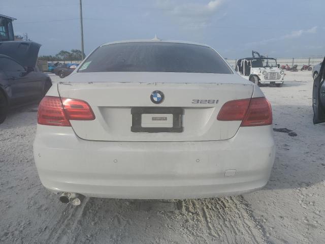 Photo 6 from auction – 2012 BMW 328 I SULE with VIN WBAKE5C56CE755740