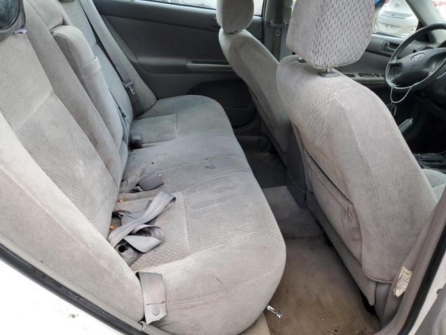 Photo 10 from auction – 2004 TOYOTA CAMRY LE with VIN 4T1BF32K94U072560
