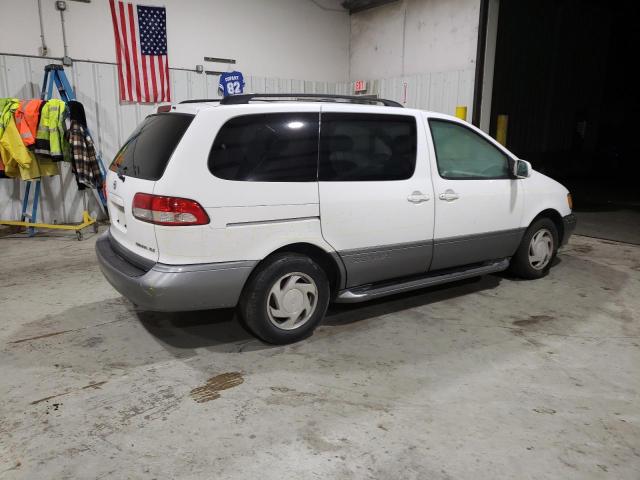Photo 3 from auction – 2002 TOYOTA SIENNA LE with VIN 4T3ZF13C82U435901