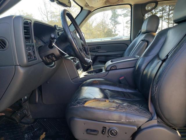 Photo 7 from auction – 2004 CHEVROLET AVALANCHE with VIN 3GNEC12T94G201348
