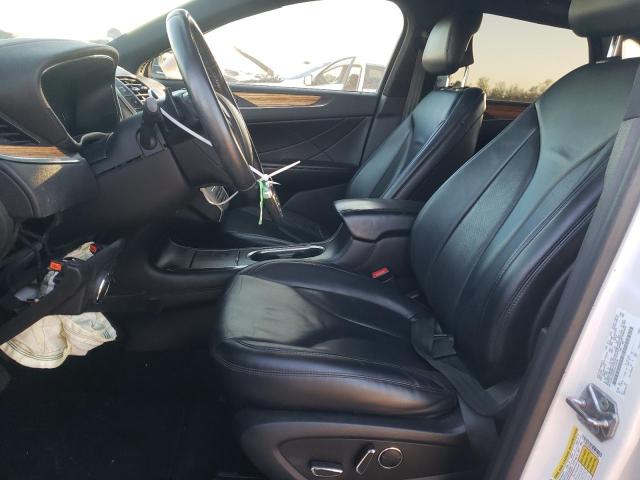 Photo 7 from auction – 2016 LINCOLN MKC SELECT with VIN 5LMCJ2D93GUJ15136