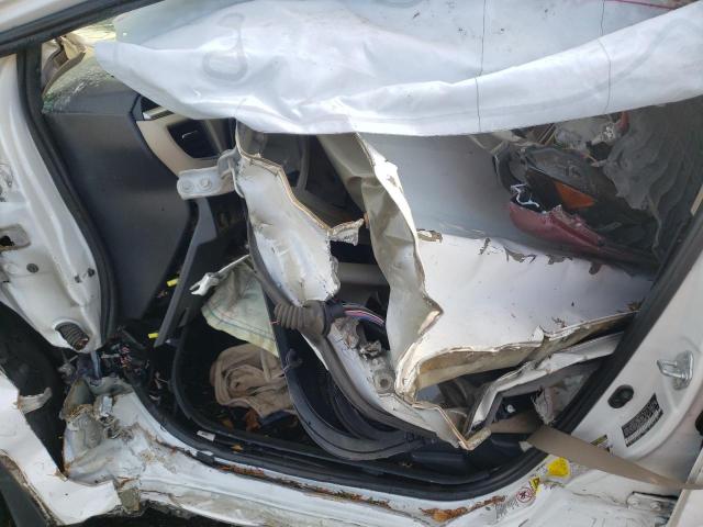 Photo 7 from auction – 2015 TOYOTA COROLLA L with VIN 5YFBURHE5FP360705