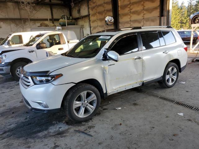 TOYOTA HIGHLANDER 2013 with VIN 5TDDK3EH5DS268296 - Photo from auction