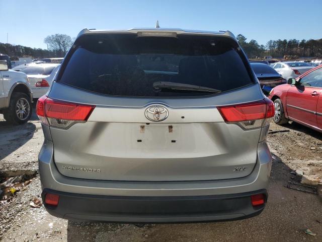 Photo 6 from auction – 2017 TOYOTA HIGHLANDER with VIN 5TDKZRFH2HS518426