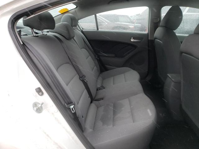 Photo 10 from auction – 2017 KIA FORTE LX with VIN 3KPFK4A75HE096525