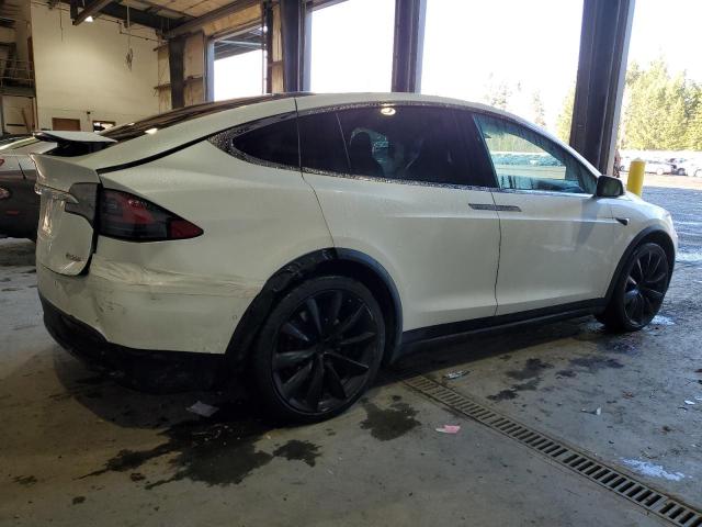 Photo 3 from auction – 2017 TESLA MODEL X with VIN 5YJXCDE46HF076215