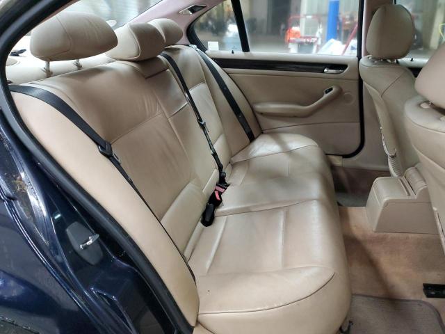 Photo 10 from auction – 2003 BMW 330 XI with VIN WBAEW53403PG23601
