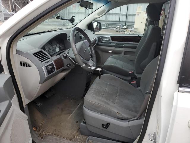 Photo 7 from auction – 2010 CHRYSLER TOWN & COU with VIN 2A4RR5D13AR155737
