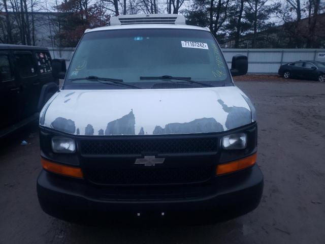 Photo 5 from auction – 2004 CHEVROLET EXPRESS with VIN 1GCGG25V541247198