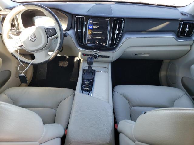 Photo 8 from auction – 2018 VOLVO XC60 T5 with VIN LYV102RK7JB118393