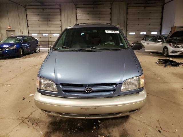 Photo 5 from auction – 2000 TOYOTA SIENNA LE with VIN 4T3ZF13C4YU210822