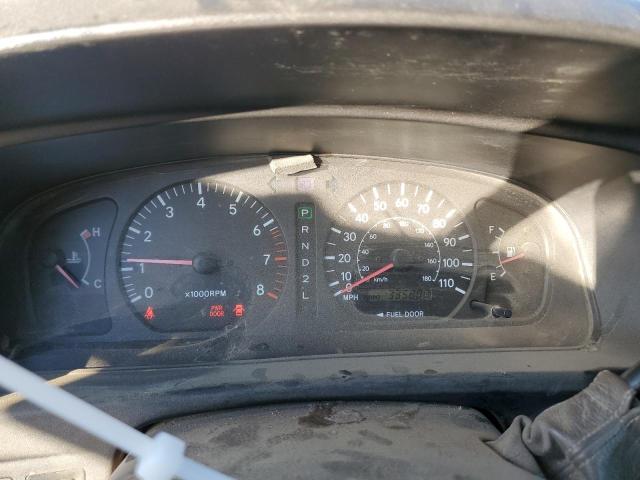 Photo 9 from auction – 2000 TOYOTA SIENNA with VIN 4T3ZF13C6YU199063