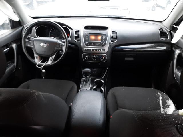 Photo 8 from auction – 2014 KIA SORENTO LX with VIN 5XYKTCA65EG529871
