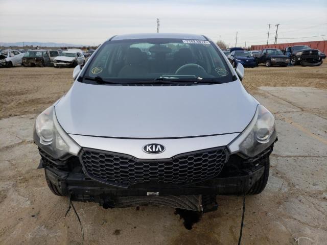 Photo 5 from auction – 2016 KIA FORTE LX with VIN KNAFK4A63G5461041