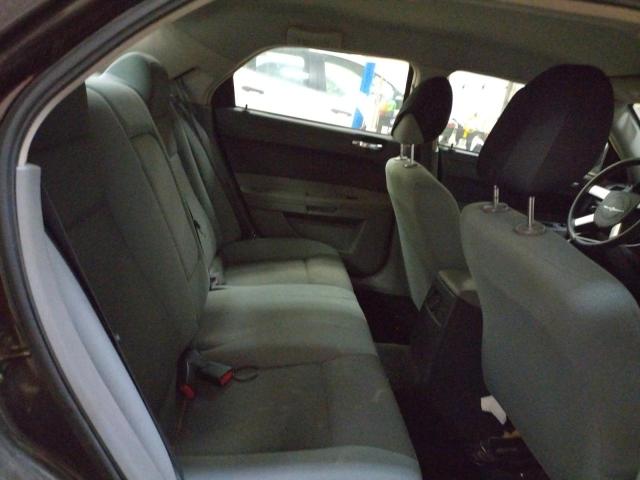 Photo 10 from auction – 2005 CHRYSLER 300 with VIN 2C3JA43R95H589110