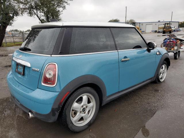Photo 3 from auction – 2007 MINI COOPER with VIN WMWMF33597TT53576