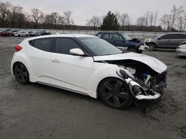 Photo 4 from auction – 2015 HYUNDAI VELOSTER T with VIN KMHTC6AEXFU217425