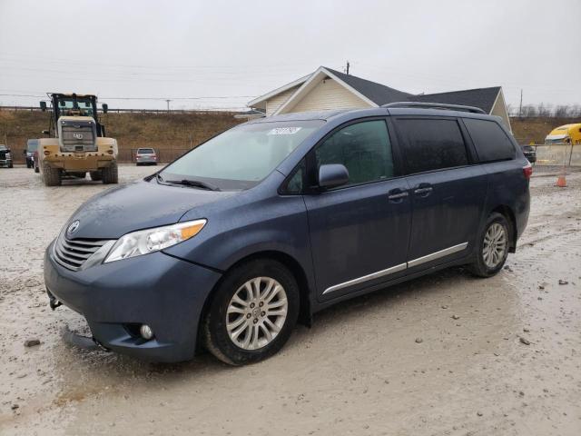 TOYOTA SIENNA XLE 2017 with VIN 5TDYZ3DC4HS828043 - Photo from auction