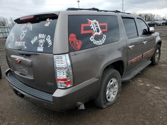 Photo 3 from auction – 2011 CHEVROLET SUBURBAN C with VIN 1GNSCJE00BR244185