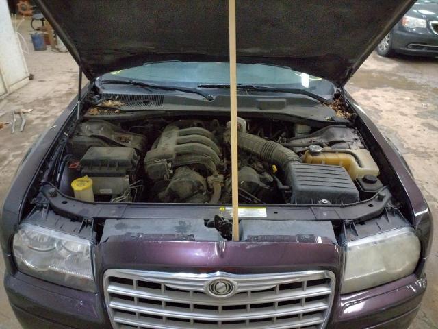 Foto 11 de la subasta – 2005 CHRYSLER 300 con VIN 2C3JA43R95H589110