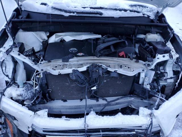 Photo 12 from auction – 2018 TOYOTA HIGHLANDER with VIN 5TDDZRFH1JS800068