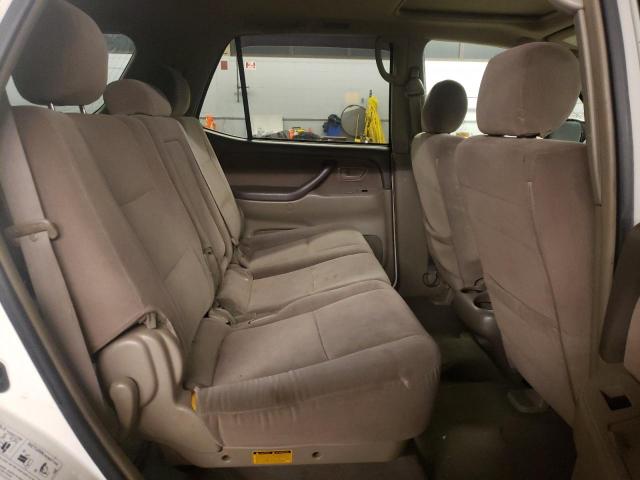 Photo 10 from auction – 2005 TOYOTA SEQUOIA SR with VIN 5TDBT44A65S238501