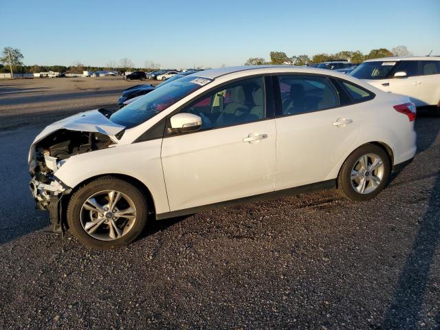 FORD FOCUS SE 2014 with VIN 1FADP3F28EL174465 - Photo from auction