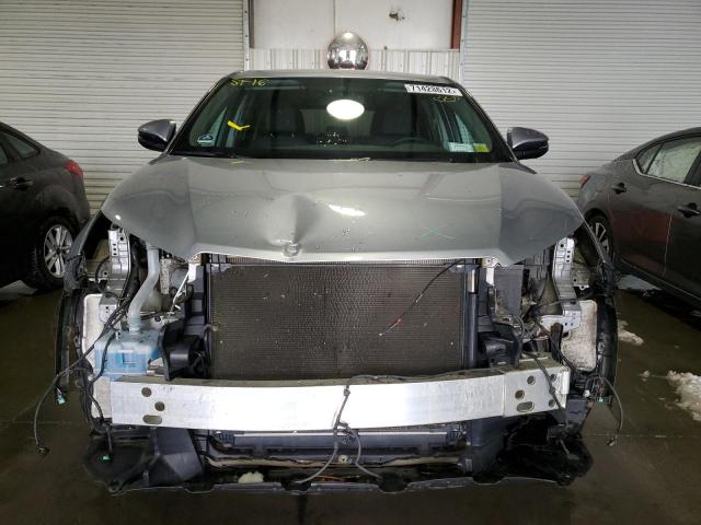 Photo 5 from auction – 2016 TOYOTA HIGHLANDER with VIN 5TDBKRFH9GS229434