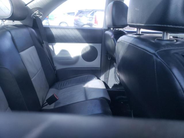 Photo 10 from auction – 2004 VOLKSWAGEN NEW BEETLE with VIN 3VWFE31C94M404629