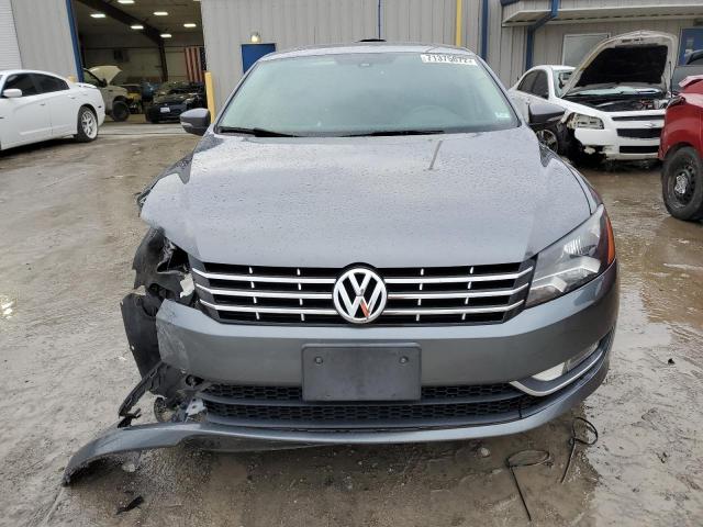Photo 5 from auction – 2014 VOLKSWAGEN PASSAT SEL with VIN 1VWCN7A32EC029969