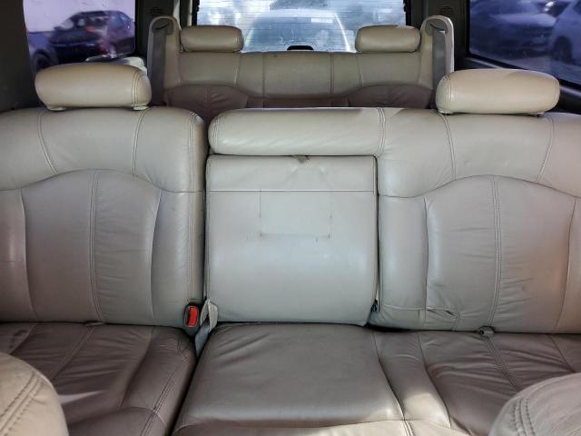 Photo 10 from auction – 2002 CHEVROLET SUBURBAN C with VIN 1GNEC16Z32J276086