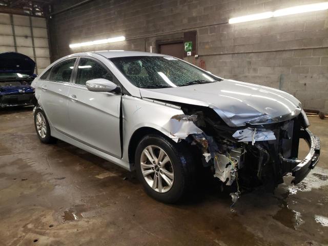 Photo 4 from auction – 2014 HYUNDAI SONATA GLS with VIN 5NPEB4AC0EH899081
