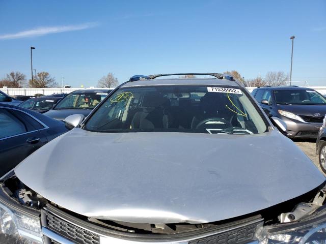 Photo 11 from auction – 2015 TOYOTA RAV4 XLE with VIN JTMRFREV2FD140955