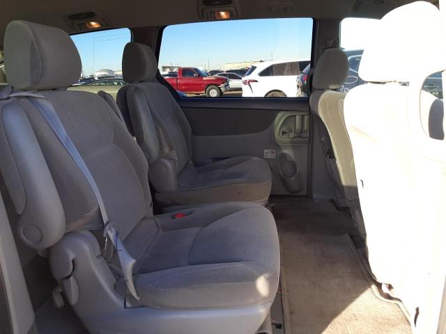 Photo 11 from auction – 2004 TOYOTA SIENNA CE with VIN 5TDZA23C14S174605