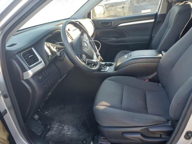 Photo 7 from auction – 2018 TOYOTA HIGHLANDER with VIN 5TDZARFH8JS033025