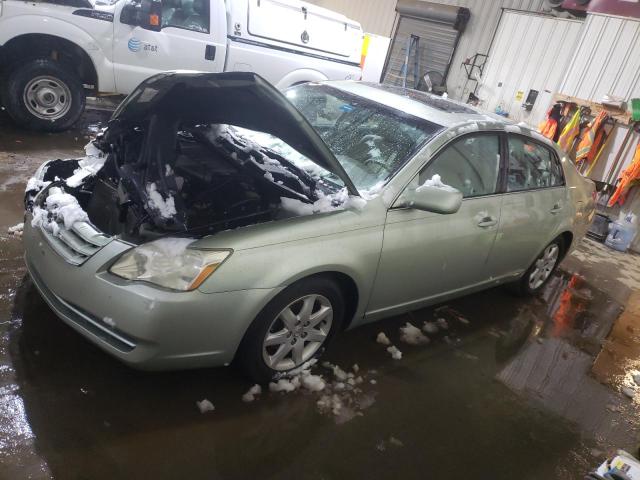 TOYOTA AVALON XL 2005 with VIN 4T1BK36B15U032190 - Photo from auction