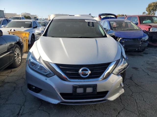 Photo 5 from auction – 2017 NISSAN ALTIMA with VIN 1N4AL3AP6HC160117