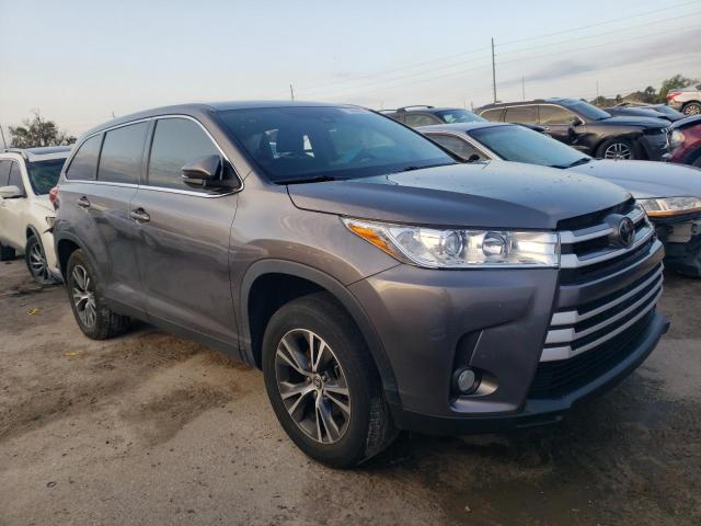 Photo 4 from auction – 2019 TOYOTA HIGHLANDER with VIN 5TDZZRFH6KS363207