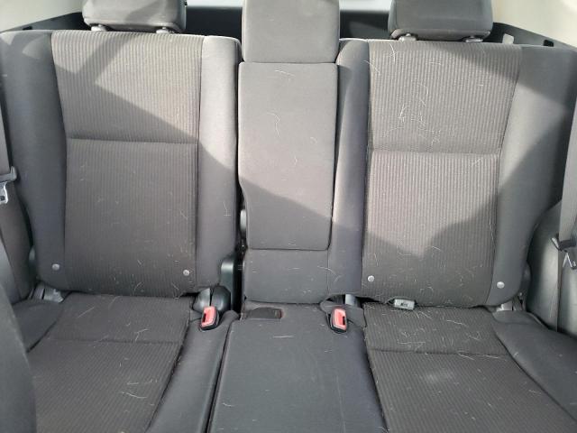 Photo 10 from auction – 2015 TOYOTA RAV4 LE with VIN JTMBFREV6FD142175