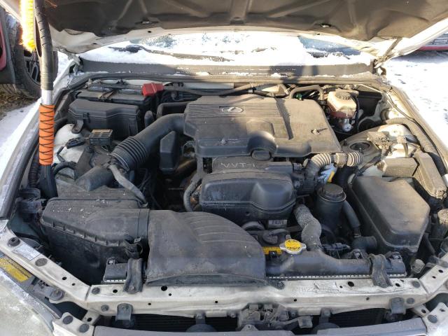 Photo 11 from auction – 2001 LEXUS IS 300 with VIN JTHBD182810025124