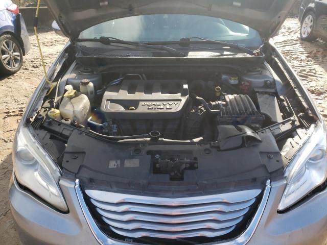 Photo 11 from auction – 2014 CHRYSLER 200 LX with VIN 1C3CCBAB1EN209567