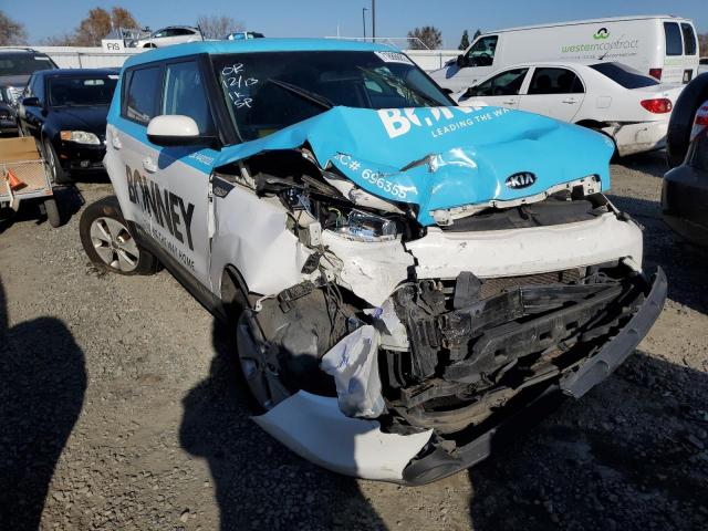 Photo 4 from auction – 2014 KIA SOUL with VIN KNDJN2A21E7745677