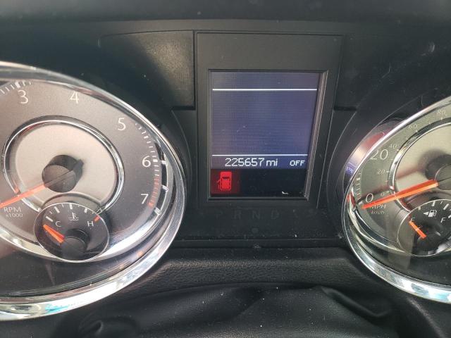 Photo 9 from auction – 2013 CHRYSLER TOWN & COU with VIN 2C4RC1BG5DR525310