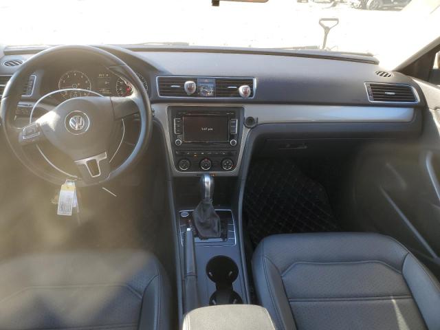 Photo 8 from auction – 2015 VOLKSWAGEN PASSAT S with VIN 1VWAS7A37FC106479