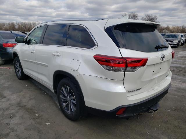 Photo 2 from auction – 2017 TOYOTA HIGHLANDER with VIN 5TDJZRFH4HS461531