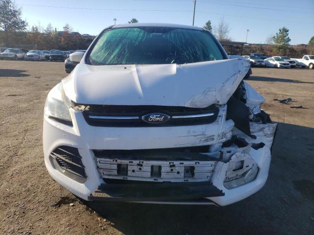 Photo 5 from auction – 2016 FORD ESCAPE SE with VIN 1FMCU9GX3GUB00200