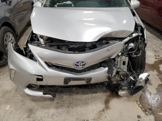 Photo 11 from auction – 2014 TOYOTA PRIUS V with VIN JTDZN3EU1E3350362