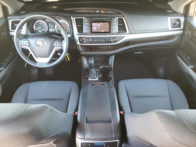 Photo 8 from auction – 2016 TOYOTA HIGHLANDER with VIN 5TDBKRFH3GS289838